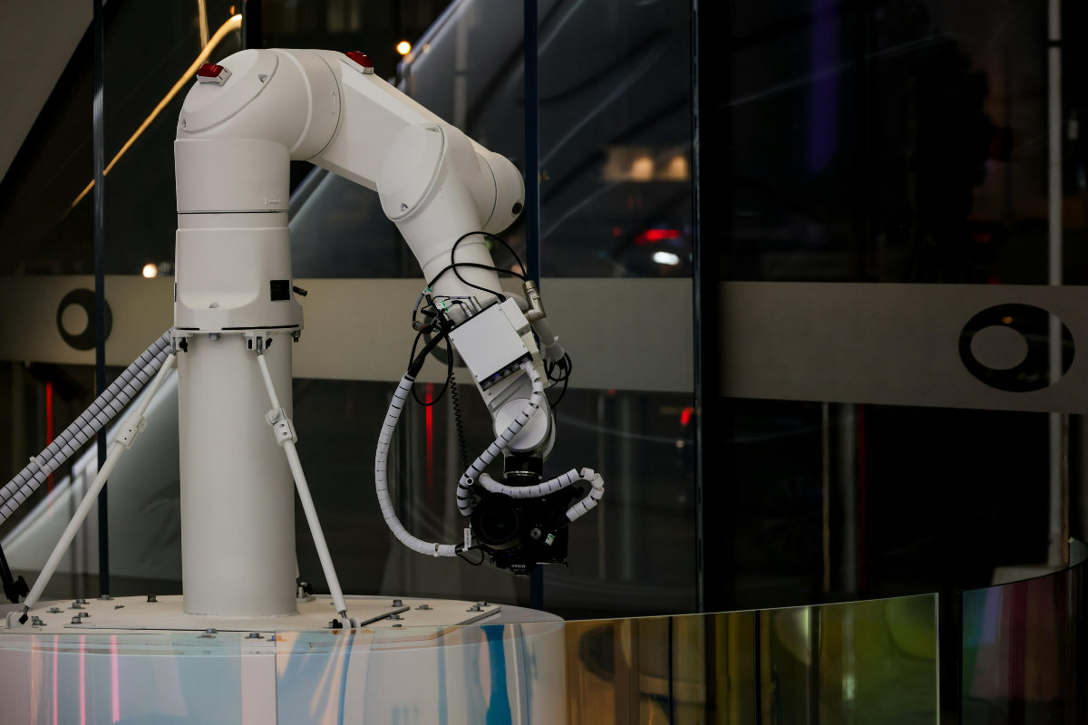 Robots! New Tech Drives Progress in the Coatings & Corrosion Industry