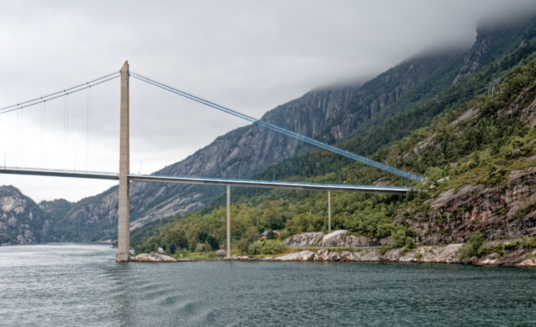 100 Years Maintenance-Free: Zinc is Key to Norwegian Bridge Protection