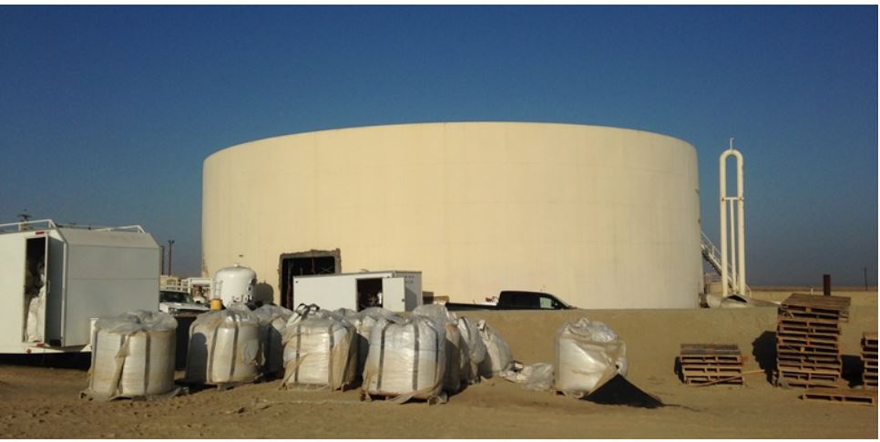 Completed storage tank coating project in an oil field